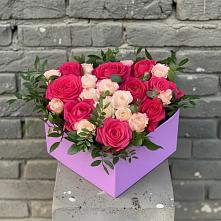 Цветочная композиция из Розы в коробке в Смоленске