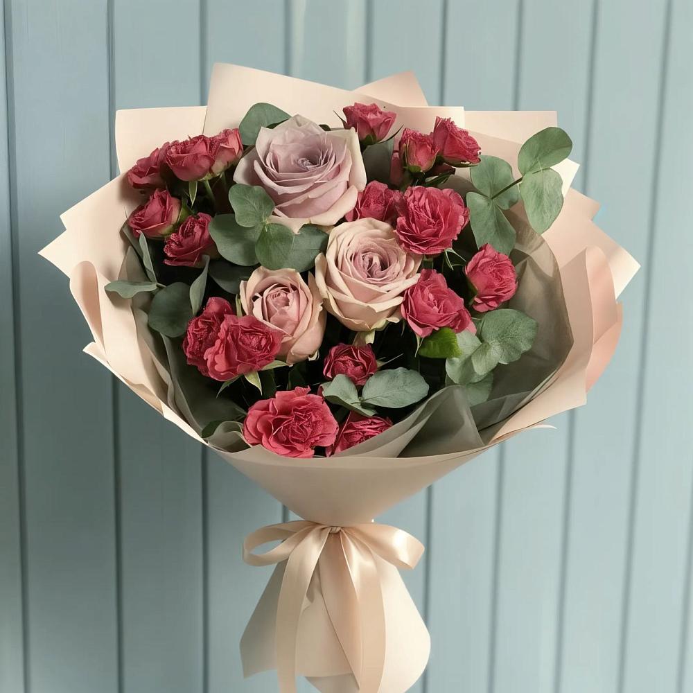 Букет цветов из: Гвоздики и Розы в Смоленске