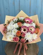Букет цветов из:  Розы, Герберы и Хризантемы в Смоленске