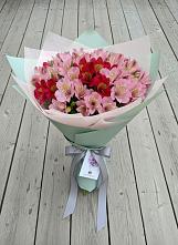 Букет цветов из:  Альстромерии в Смоленске