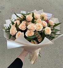 Букет Кремовые розы Латте в Смоленске