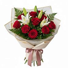 Букет цветов из:  Лилии и Розы в Смоленске
