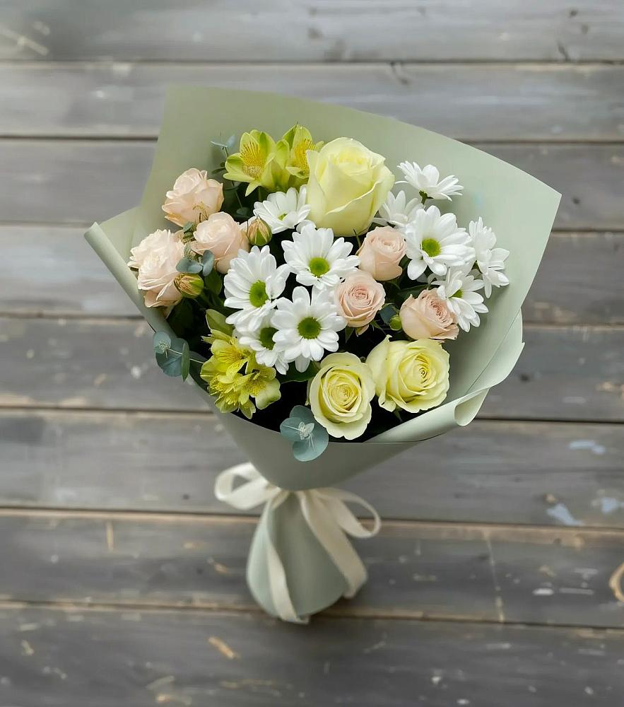 Букет цветов из: Альстромерии, Розы и Хризантемы в Смоленске
