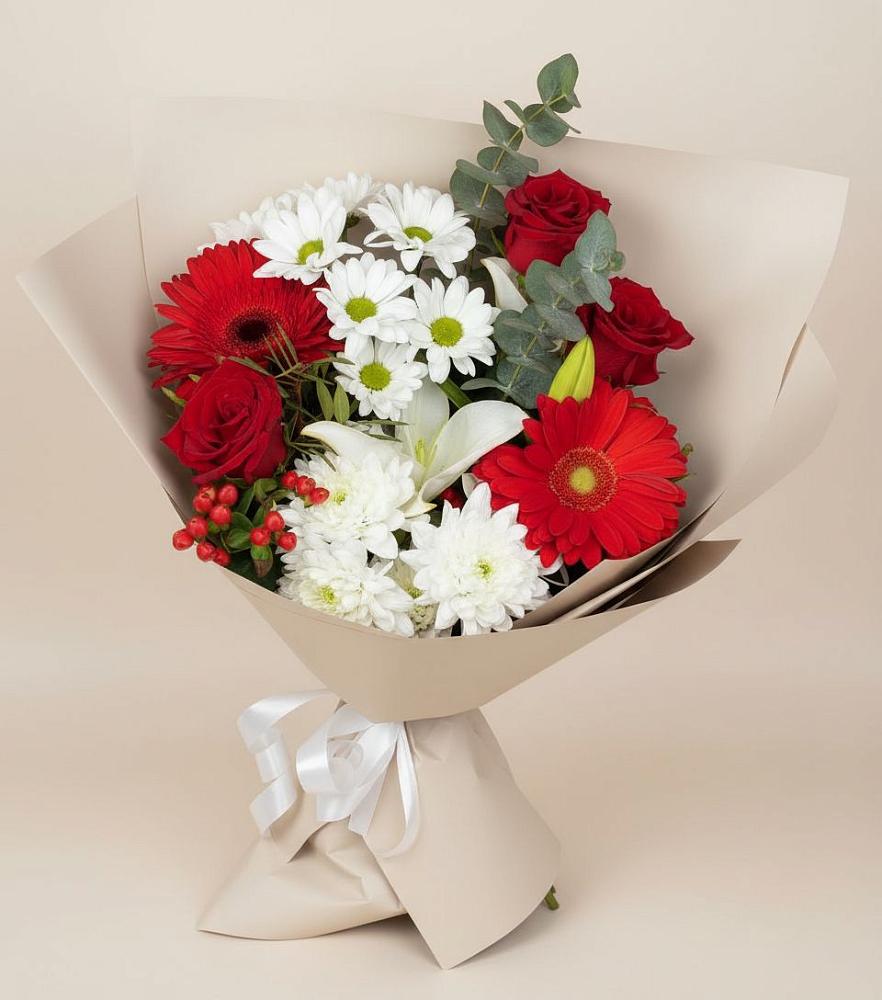 Букет цветов из: Розы, Хризантемы, Герберы и Лилии в Смоленске