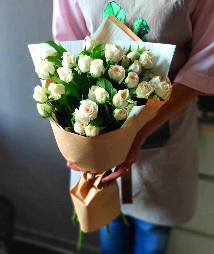 Букет цветов из: Розы в Смоленске