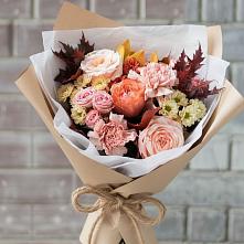 Букет цветов из:  Гвоздики, Хризантемы и Розы в Смоленске