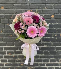 Букет цветов из:  Герберы и Хризантемы в Смоленске